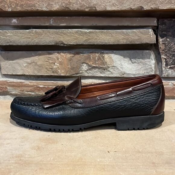 Allen Edmonds Nashua Black and Brown Kilted Tassel Loafer main image 10